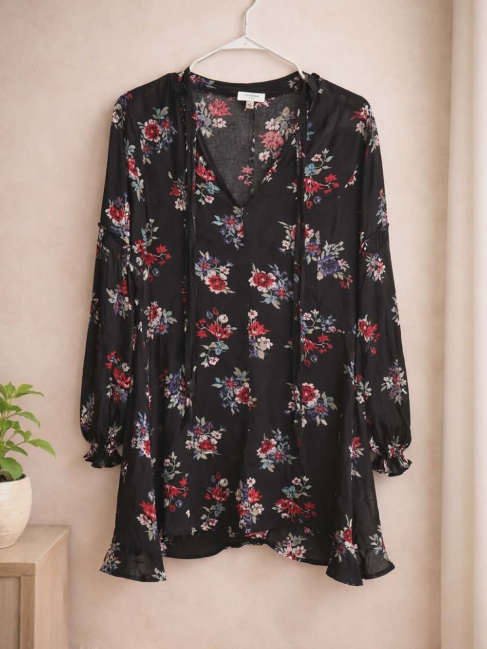 Umgee Black Floral Print Top with Pink & White Accents